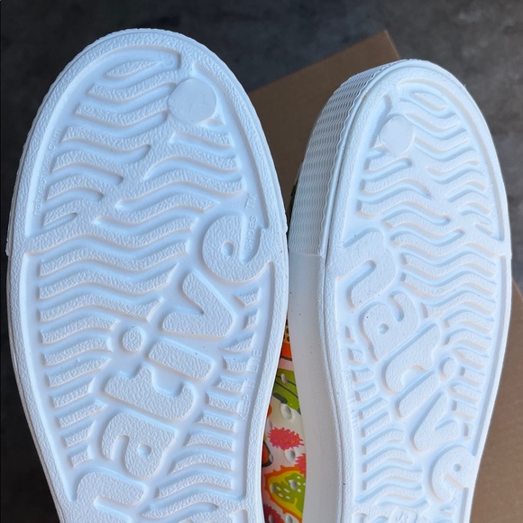 Native Kids Sneakers with Orange and Green Fruit Print size 3 - Picture 3 of 11